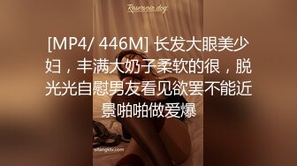 长发美少妇露脸掰穴自慰，露出粉嫩小蝴蝶逼超多角度展现正宗蝴蝶穴